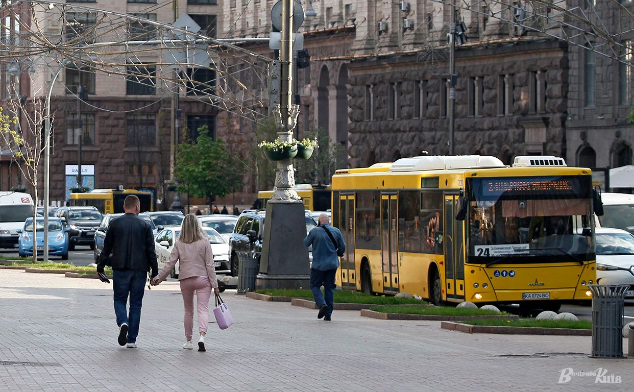 24 автобус Київ