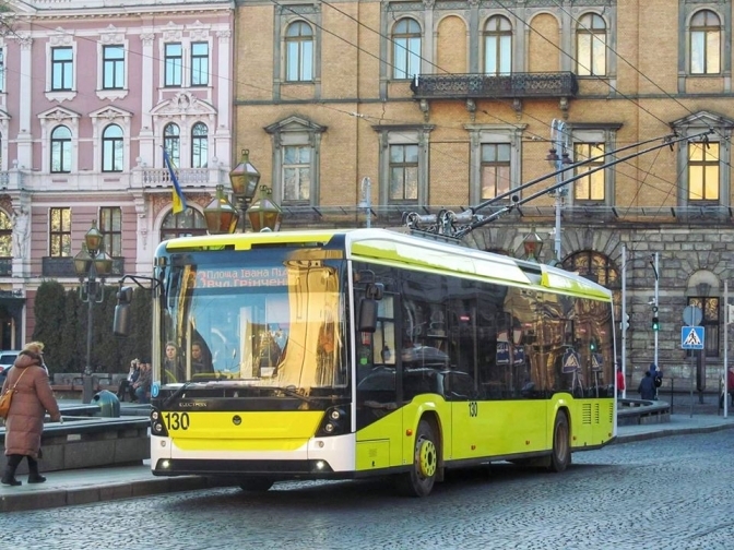 33 тролейбус Київ