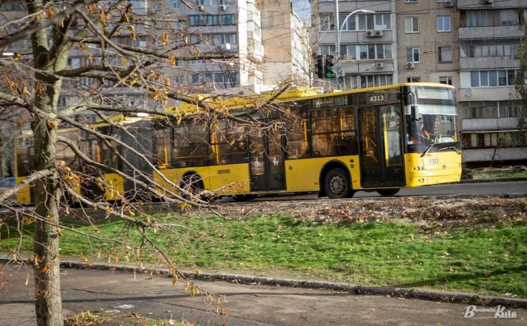 52 автобус Київ