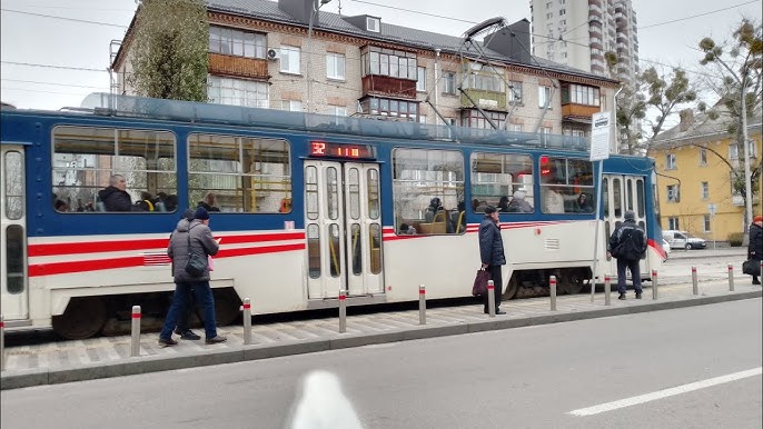 32 трамвай Київ
