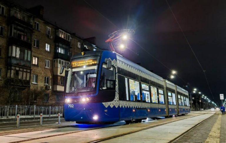 33 трамвай Київ