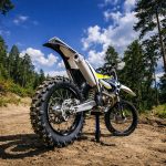 Мотоциклы для леса: как выбрать технику для бездорожья и не пожалеть