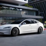 Сколько времени занимает зарядка Tesla 3 от разных источников питания?