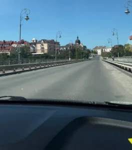 Подорож Україною на авто: куди поїхати за автентичними сувенірами та крафтом