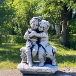 Як вибрати та купити скульптуру для дому, саду та парку